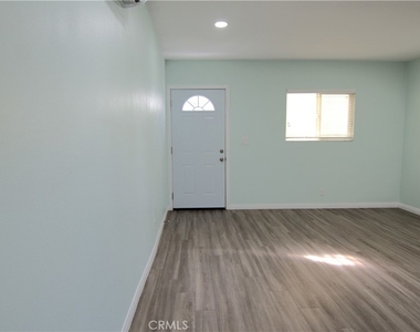 1733 Bonita - Photo Thumbnail 5