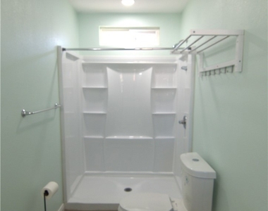 1733 Bonita - Photo Thumbnail 6