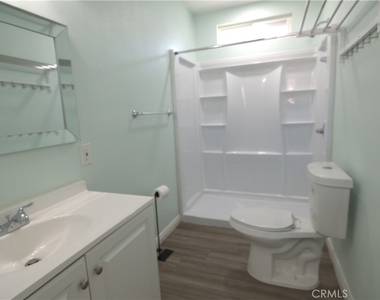 1733 Bonita - Photo Thumbnail 7