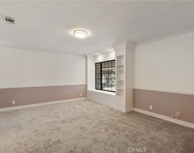 249 Independence - Photo Thumbnail 11