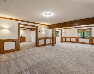 249 Independence - Photo Thumbnail 18