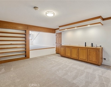 249 Independence - Photo Thumbnail 19