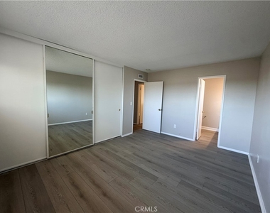 1194 Eddington Street - Photo Thumbnail 12