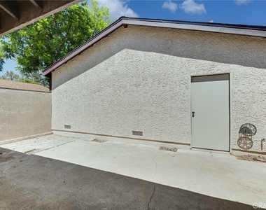 222 Teague - Photo Thumbnail 30