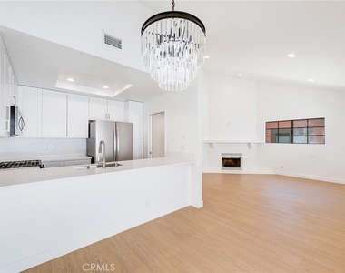 222 Teague - Photo Thumbnail 11
