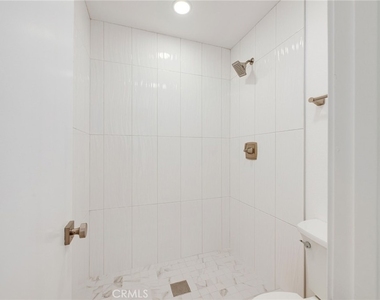 222 Teague - Photo Thumbnail 29