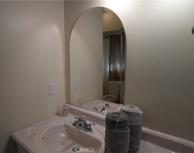 2104 2nd Lane - Photo Thumbnail 27
