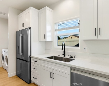 4042 Somers - Photo Thumbnail 7