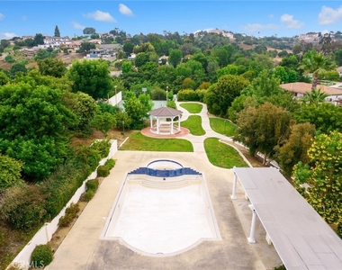 22427 Steeplechase Lane - Photo Thumbnail 44