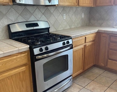 2309 St Augustine Dr - Photo Thumbnail 17