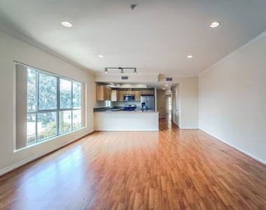 10633 Eastborne Avenue - Photo Thumbnail 5