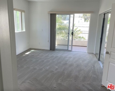 10633 Eastborne Avenue - Photo Thumbnail 17