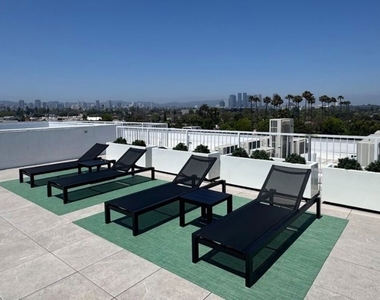 2600 S Sepulveda Boulevard - Photo Thumbnail 6