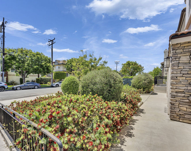 413 California Street - Photo Thumbnail 19