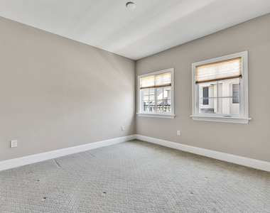 413 California Street - Photo Thumbnail 10