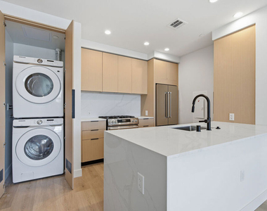 3555 Overland Avenue - Photo Thumbnail 1