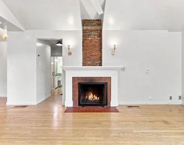 5412 Marburn Avenue - Photo Thumbnail 3