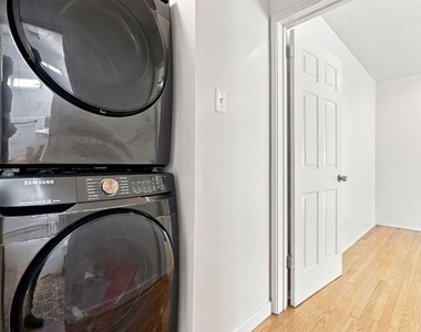 5412 Marburn Avenue - Photo Thumbnail 19