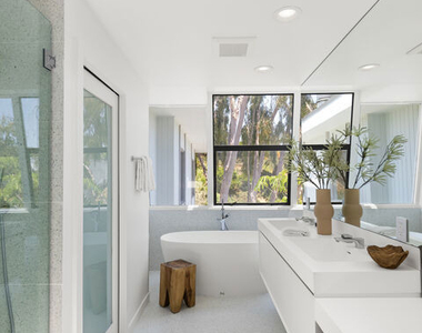 1341 Sierra Alta Way - Photo Thumbnail 16