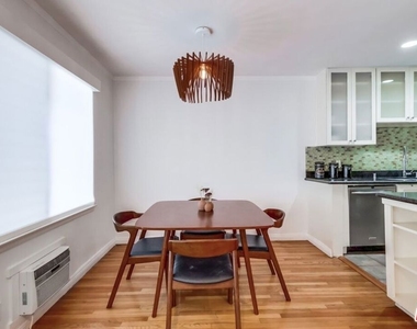 1275 Havenhurst Drive - Photo Thumbnail 17