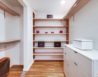 1275 Havenhurst Drive - Photo Thumbnail 42