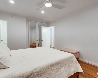 1275 Havenhurst Drive - Photo Thumbnail 33