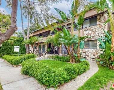 1275 Havenhurst Drive - Photo Thumbnail 3