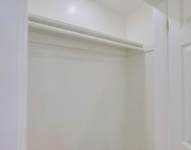 8358 Kittyhawk Avenue - Photo Thumbnail 20