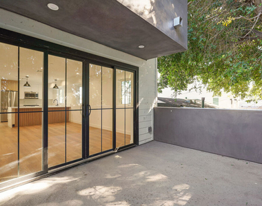 1331 N June Street - Photo Thumbnail 10