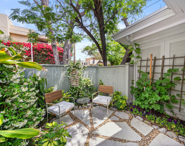 9024 Keith Avenue - Photo Thumbnail 42
