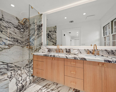 9024 Keith Avenue - Photo Thumbnail 25