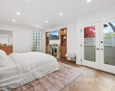 9024 Keith Avenue - Photo Thumbnail 27