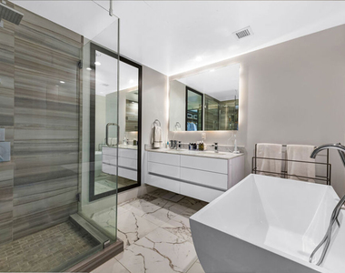 1345 Havenhurst Drive - Photo Thumbnail 21