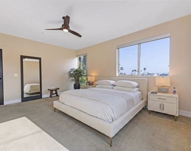 1345 Havenhurst Drive - Photo Thumbnail 18