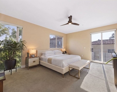 1345 Havenhurst Drive - Photo Thumbnail 17