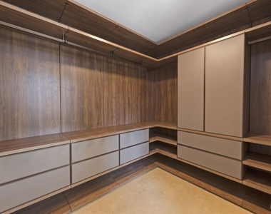 1345 Havenhurst Drive - Photo Thumbnail 25