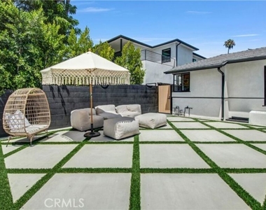 4038 Denny Avenue - Photo Thumbnail 2
