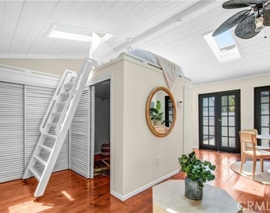 4038 Denny Avenue - Photo Thumbnail 28
