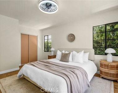 4038 Denny Avenue - Photo Thumbnail 14