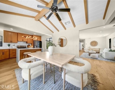 4038 Denny Avenue - Photo Thumbnail 4