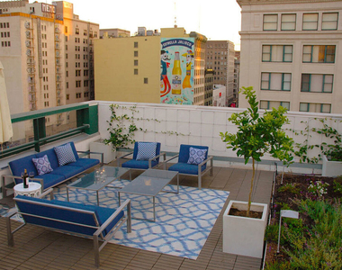 353 S Broadway - Photo Thumbnail 28
