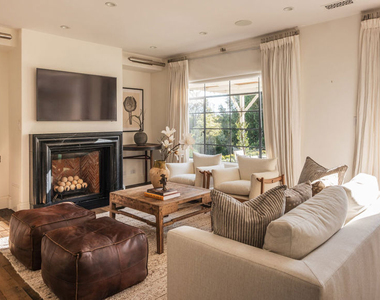 115 N Carolwood Drive - Photo Thumbnail 22
