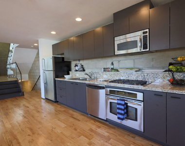 6615 Melrose Avenue - Photo Thumbnail 8