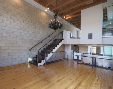 6615 Melrose Avenue - Photo Thumbnail 13