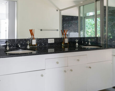 4575 Dundee Drive - Photo Thumbnail 17