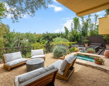 4370 Hillview Dr - Photo Thumbnail 18