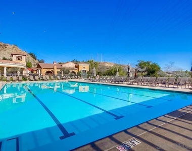 9240 Piantino Way - Photo Thumbnail 39