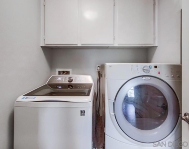 9240 Piantino Way - Photo Thumbnail 30