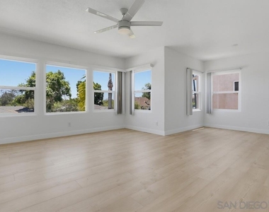 5738 Meade Ave - Photo Thumbnail 6