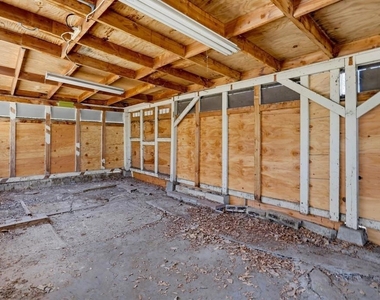 2805 Massachusetts Ave. - Photo Thumbnail 27